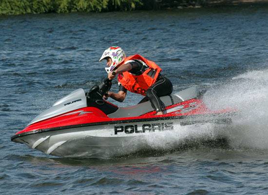 Водно-моторный спорт-технический вид спорта, включающий скоростные